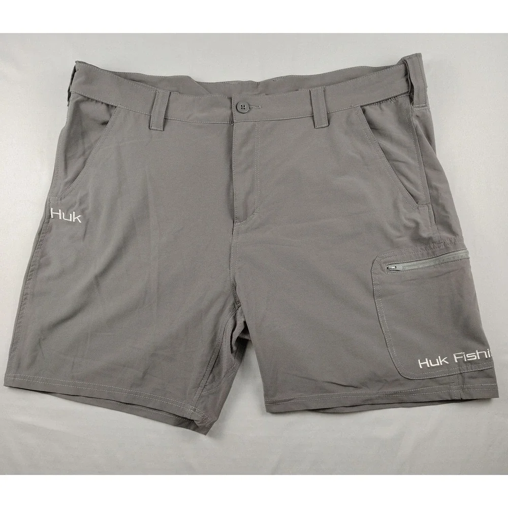 Huk Fishing Shorts Mens 2XL/XXL Gray Stretch Zip Pocket Performance Outdoor